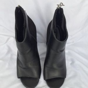 Parker & Sky Heeled Ankle Boot